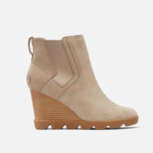 Sorel Women's Joan Uptown Chelsea Bootie NWT - Picture 1 of 9